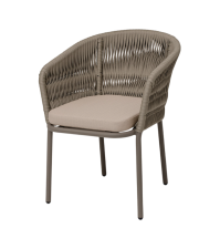 Стул для летней веранды